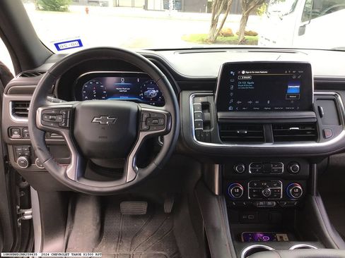 Used 2024 Chevrolet Tahoe RST w/ Luxury Package AWD/4WD image 13