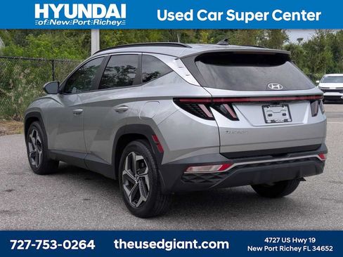Used 2023 Hyundai Tucson SEL w/ Convenience Package FWD image 3