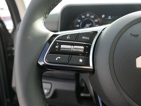 New 2026 Kia Seltos EX image 13