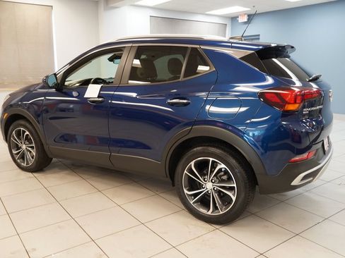Used 2022 Buick Encore GX Select AWD/4WD image 7