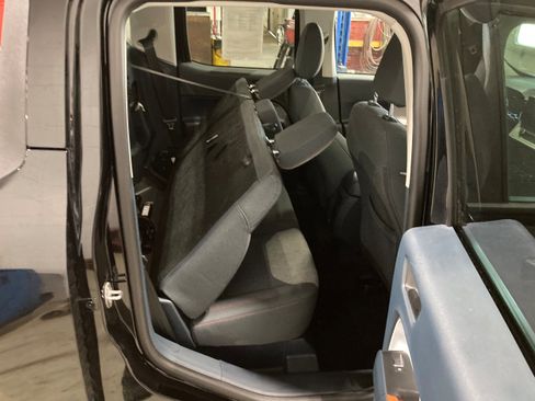Used 2022 Ford Maverick XLT w/ Equipment Group 300A Standard image 8