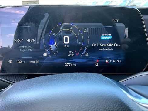 Used 2025 Chevrolet Equinox LT w/ Safety and Technology Package AWD/4WD image 20