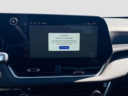 Used 2025 Chevrolet Equinox LT image 13