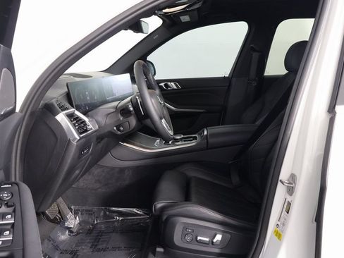 Used 2024 BMW X5 sDrive40i w/ Premium Package RWD image 10