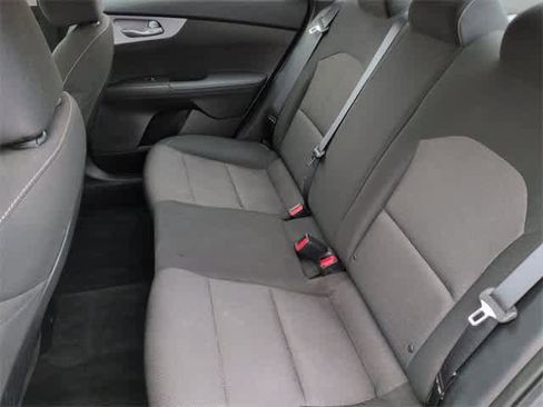 Used 2024 Kia Forte LXS image 18