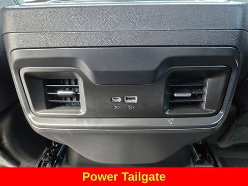 Used 2024 Chevrolet Silverado 1500 LT Trail Boss w/ LT Trail Boss Premium Package AWD/4WD image 16