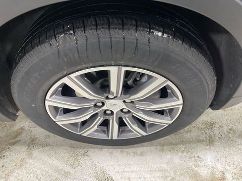 Used 2023 Cadillac XT4 Sport AWD/4WD image 10