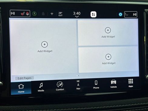 Used 2024 Chrysler Pacifica Limited w/ S Appearance Package image 43