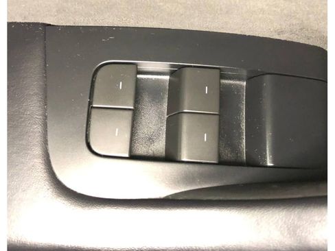 Used 2023 Tesla Model 3 Performance image 34