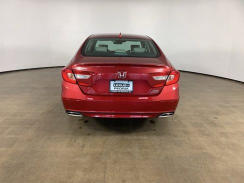 Used 2020 Honda Accord Touring image 10
