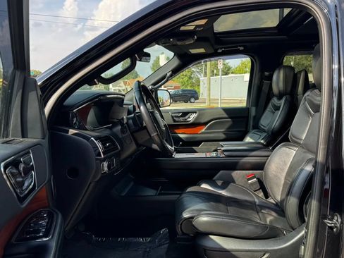 Used 2019 Lincoln Navigator L Reserve w/ Cargo Package AWD/4WD image 13
