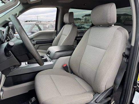 Used 2020 Ford F350 XLT w/ XLT Premium Package image 15