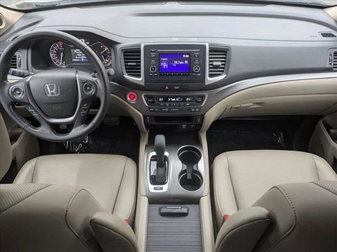 Certified 2019 Honda Ridgeline RTL image 17