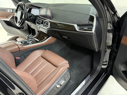 Used 2019 BMW X5 xDrive40i w/ Premium Package 2 image 14