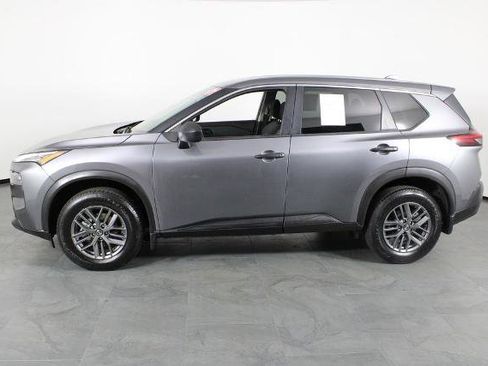 Certified 2021 Nissan Rogue S image 7