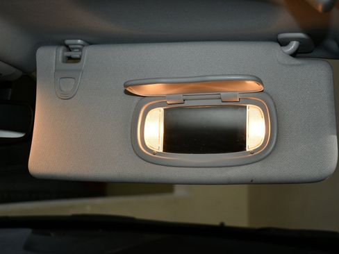 Used 2019 Jeep Compass Latitude w/ Popular Equipment Group image 22