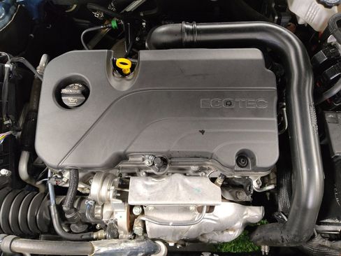 Used 2024 Chevrolet Malibu LT image 30