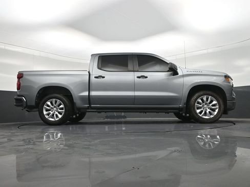 Used 2023 Chevrolet Silverado 1500 Custom RWD image 28
