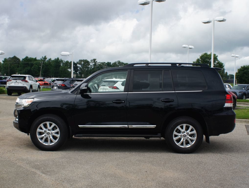 Used 2019 Toyota Land Cruiser AWD/4WD image 14
