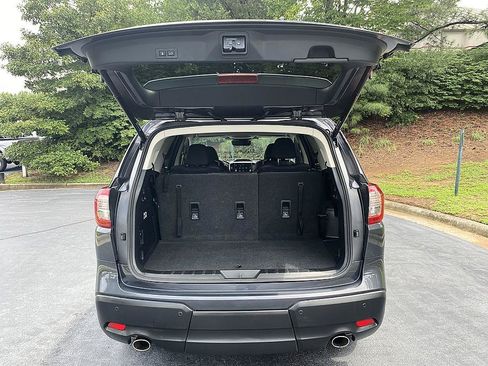 Used 2023 Subaru Ascent Limited AWD/4WD image 25
