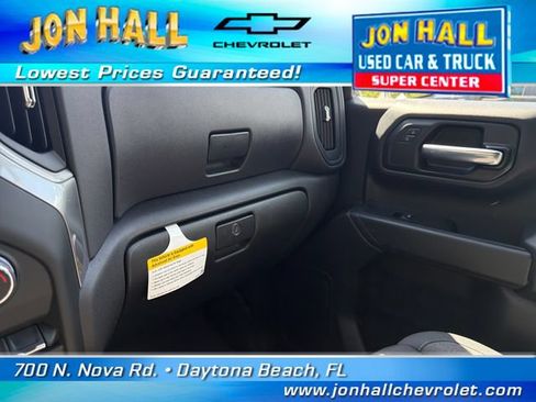 Used 2026 Chevrolet Silverado 1500 Custom Trail Boss w/ LPO, Dark Essentials Package AWD/4WD image 24