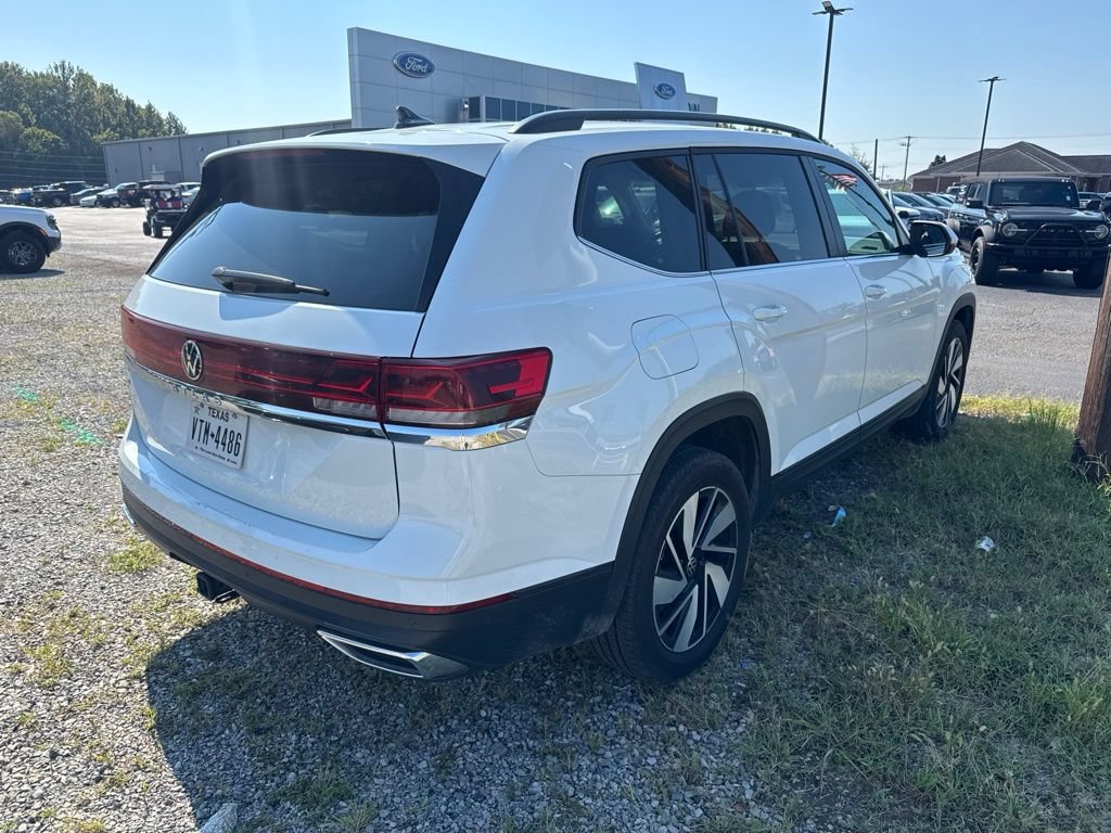 Used 2025 Volkswagen Atlas SE FWD image 3