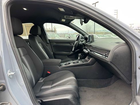 Used 2023 Honda Civic Sport image 9