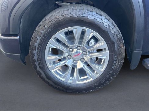Used 2023 GMC Sierra 1500 Denali image 9