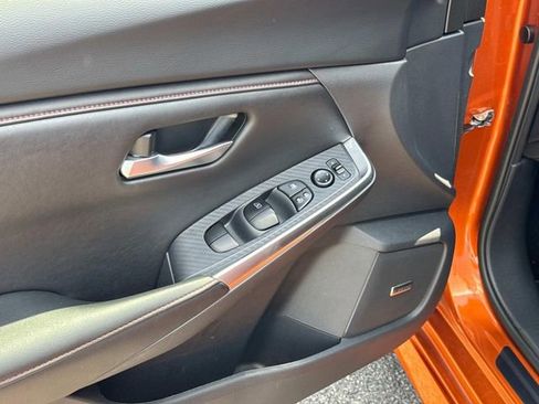 Certified 2025 Nissan Sentra SR w/ SR Premium Package FWD image 26