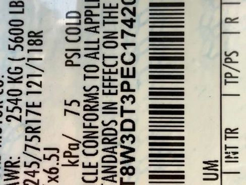 Used 2023 Ford F350 XLT w/ FX4 Off-Road Package image 25