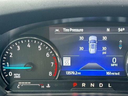 Used 2022 Ford Explorer Limited w/ Limited Technology Package image 16