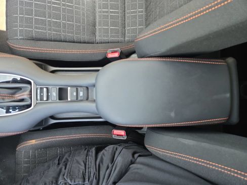 Certified 2024 Honda HR-V Sport image 21