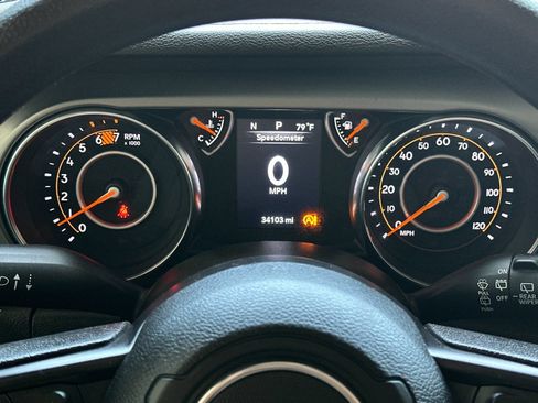Used 2021 Jeep Wrangler Unlimited Sport AWD/4WD image 23