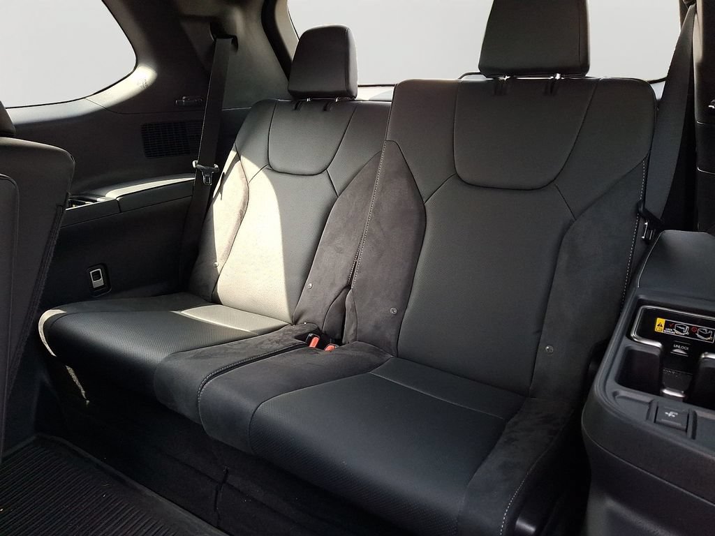 Used 2026 Lexus TX 350 AWD w/ Technology Package image 12