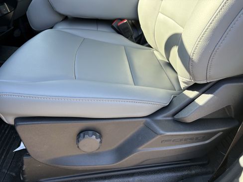 New 2026 Ford F350 XL w/ XL Chrome Package image 20