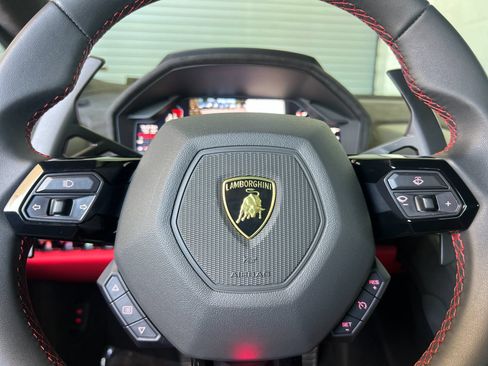 Used 2024 Lamborghini Huracan Tecnica RWD image 27