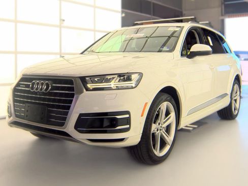 Used 2019 Audi Q7 3.0T Prestige AWD/4WD image 1