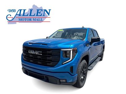 Used 2023 GMC Sierra 1500 Elevation w/ LPO, Elevation Black Package
