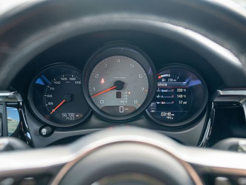 Used 2020 Porsche Macan S image 14