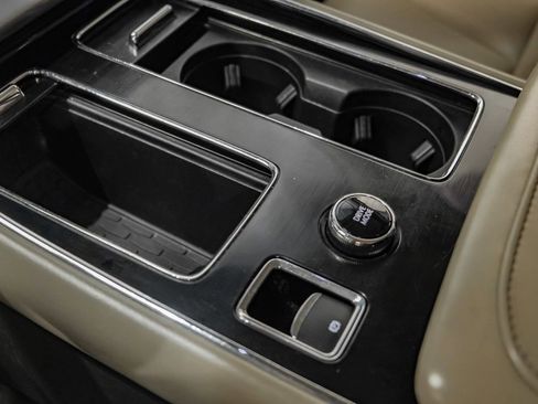 Used 2022 Lincoln Aviator 2WD image 23