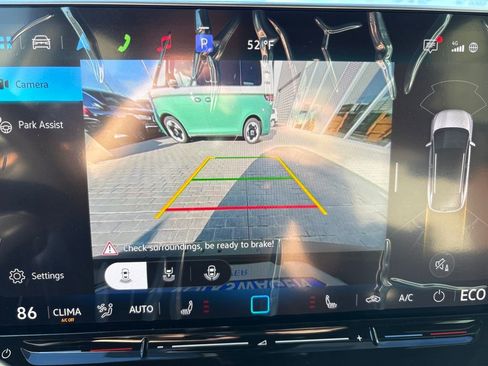 New 2026 Volkswagen ID.4 Pro image 25