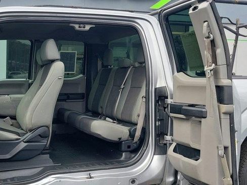 Used 2020 Ford F150 XL w/ Equipment Group 101A Mid RWD image 23