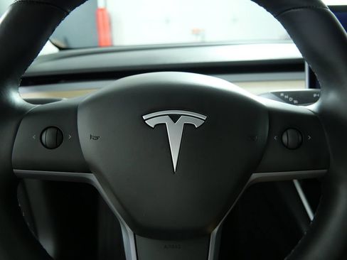 Used 2018 Tesla Model 3 Long Range AWD/4WD image 22