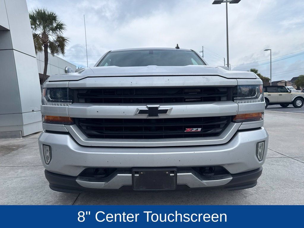 Used 2018 Chevrolet Silverado 1500 LT w/ All Star Edition AWD/4WD image 3