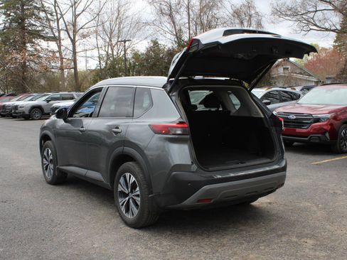 Used 2021 Nissan Rogue SV w/ Premium Package AWD/4WD image 7