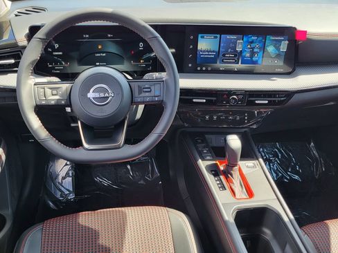 New 2026 Nissan Kicks SR FWD image 4