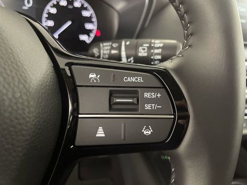 New 2026 Honda HR-V EX-L image 40