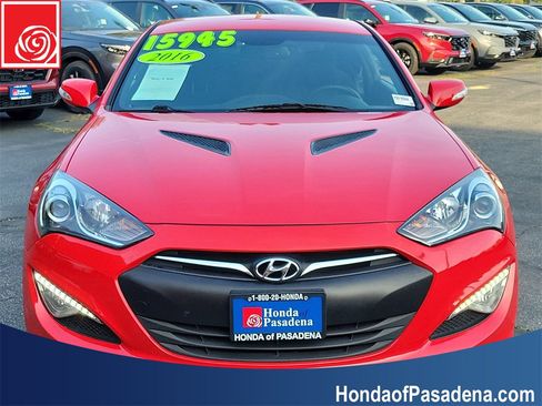 Used 2016 Hyundai Genesis 3.8 image 5