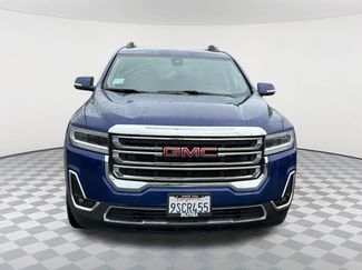 Used 2023 GMC Acadia SLT video 2