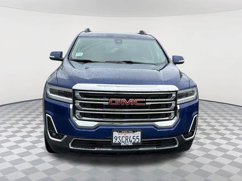 Used 2023 GMC Acadia SLT image 2